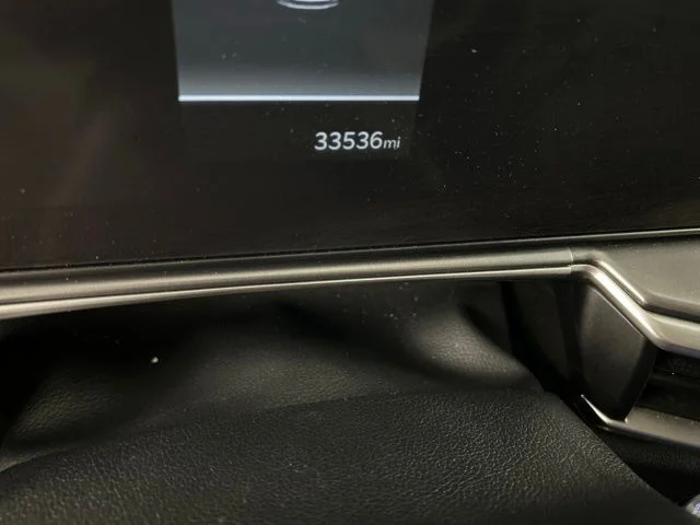 Used 2025  Kia EX image 32