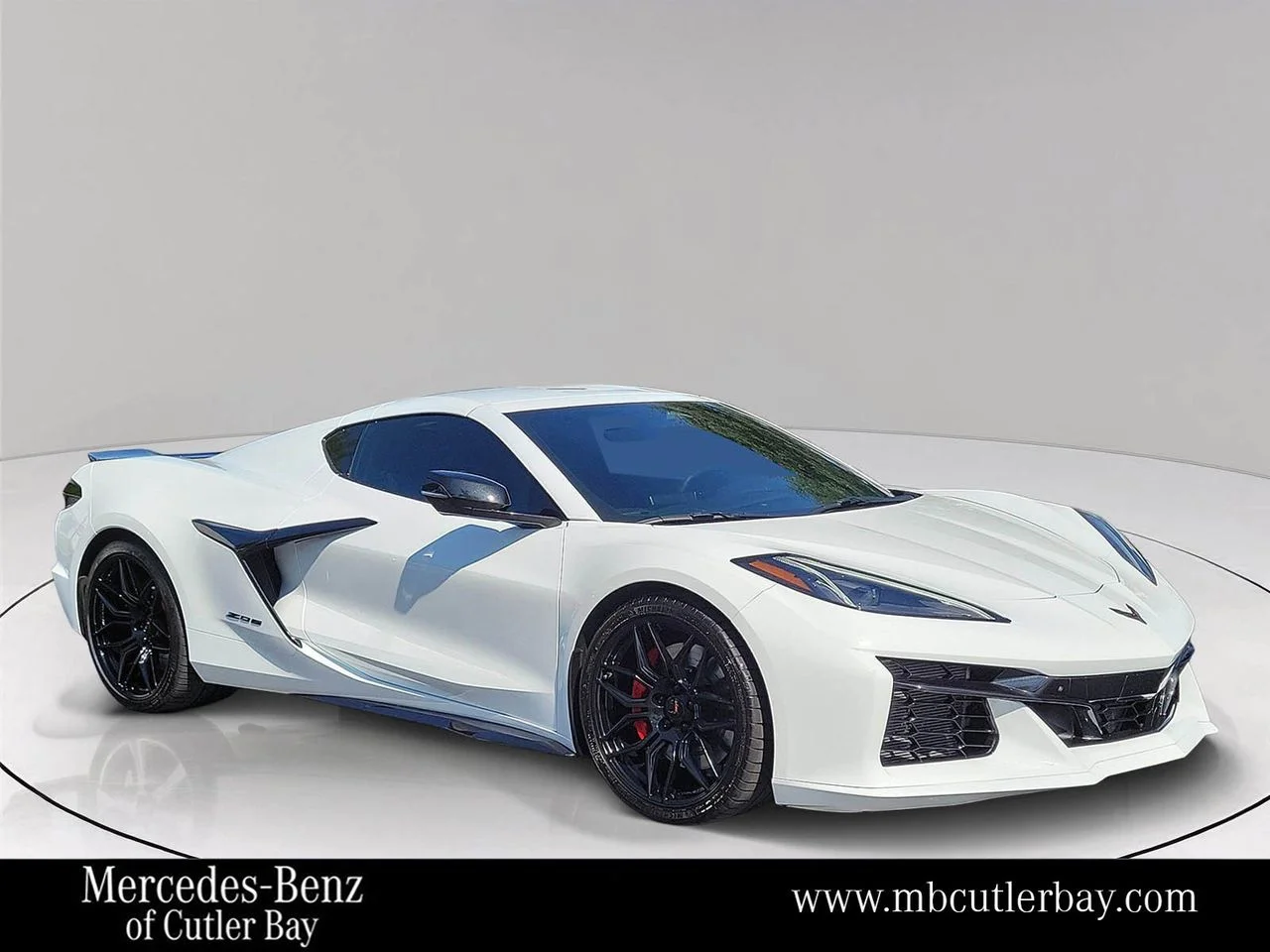 2025 Chevrolet Corvette Z06 Coupe 2LZ's photo