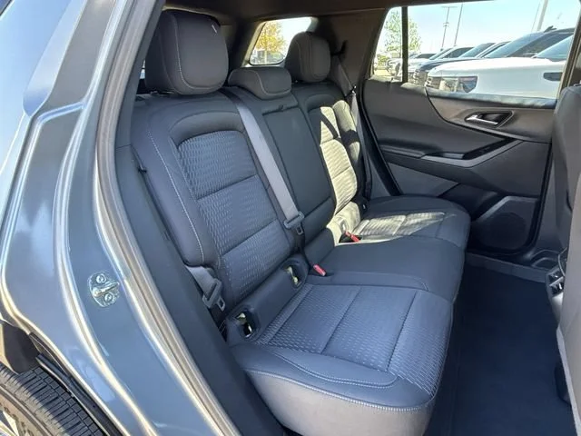 2025 Chevrolet Equinox LT - Photo 28
