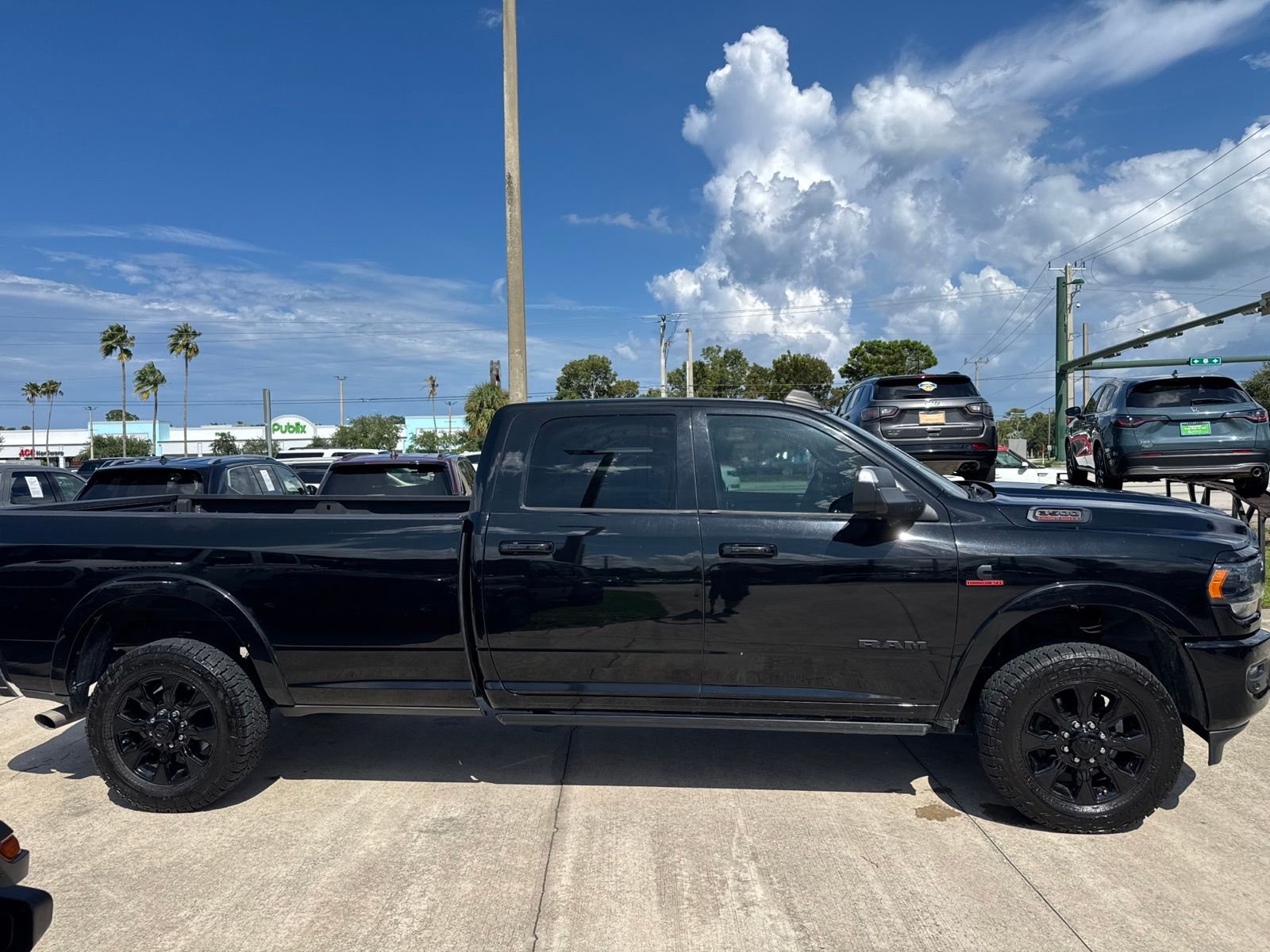 Used 2021 Black Ram Limited image 18