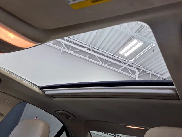 Used 2012 White Mercedes-Benz C 300 image 19