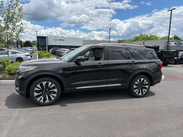 New 2026 Black Ford Platinum image 4