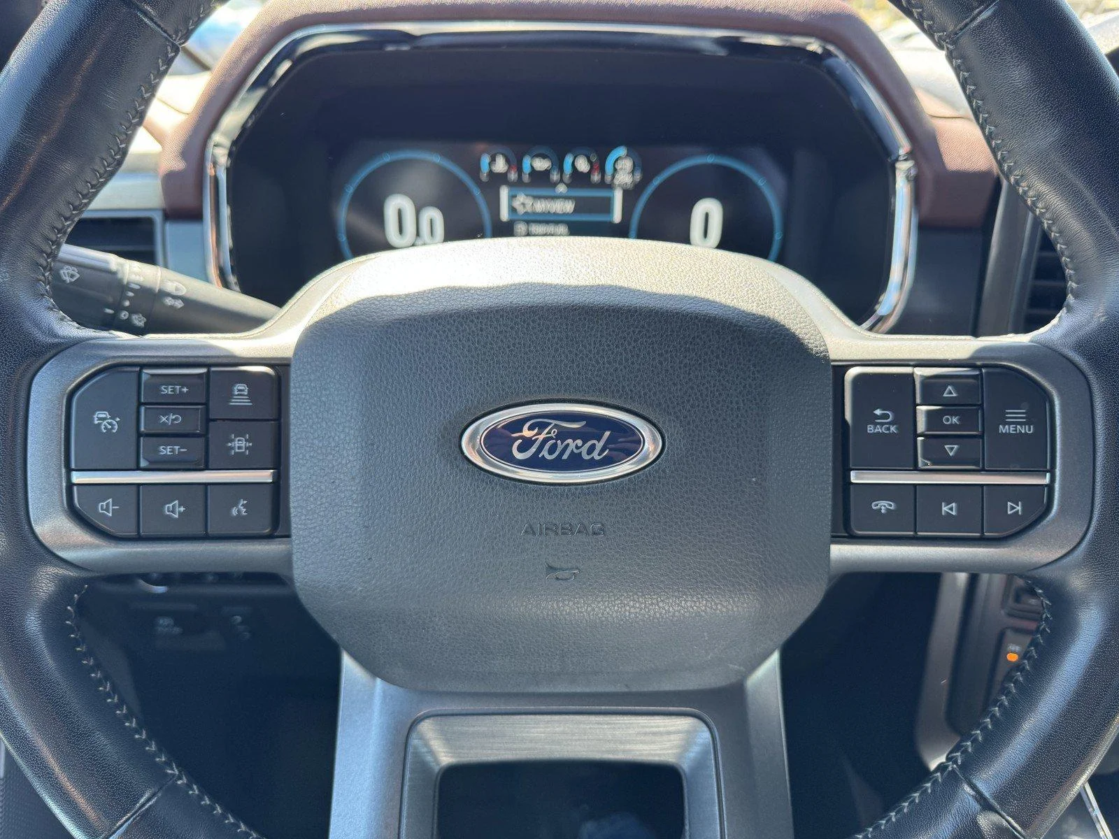Used 2023 Oxford White Ford XL image 32