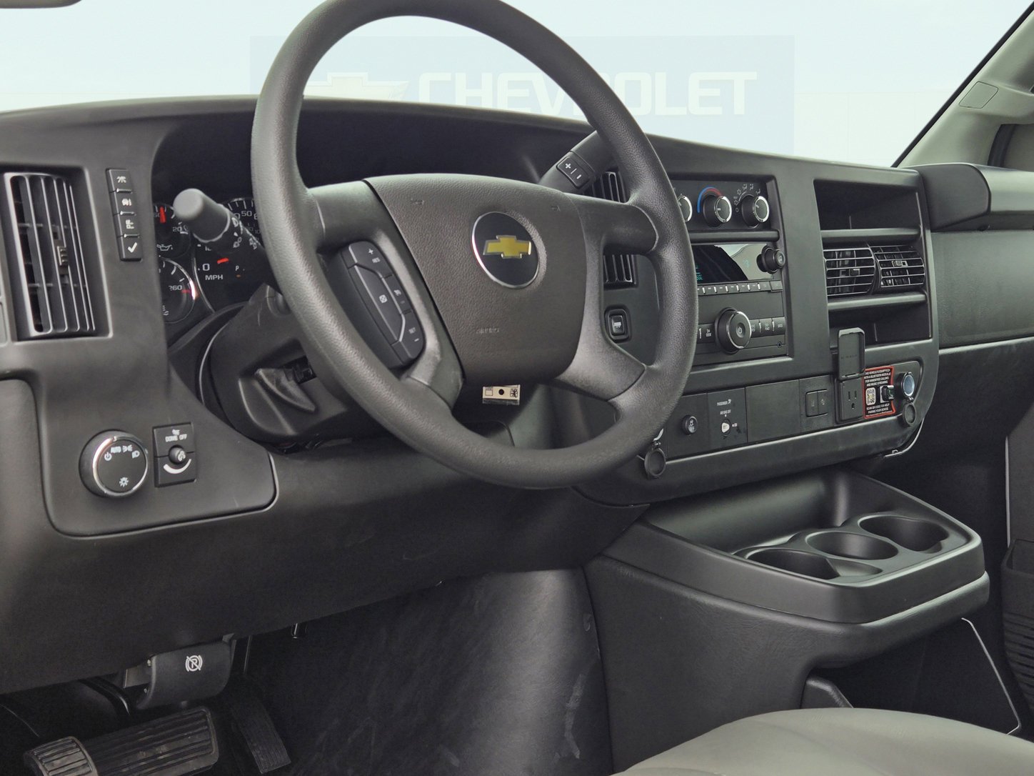 2026 Chevrolet Express Cargo Work Van - Photo 12