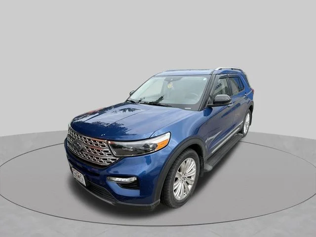 Used 2022 Blue Ford Limited image 2