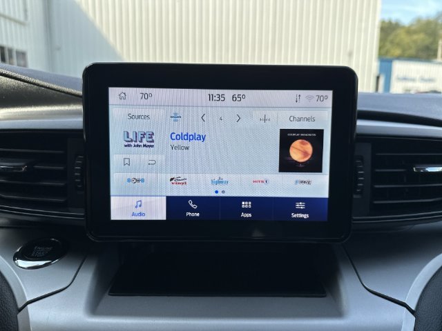 Used 2022 Agate Black Metallic Ford XLT image 21