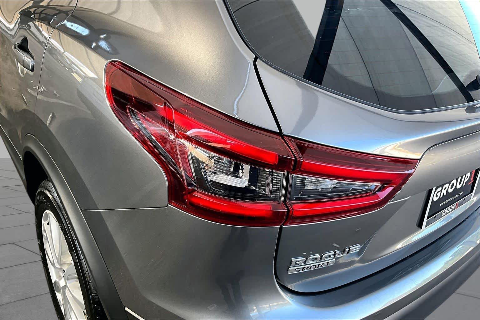 Certified Used 2022 Gun Metallic Nissan S image 28