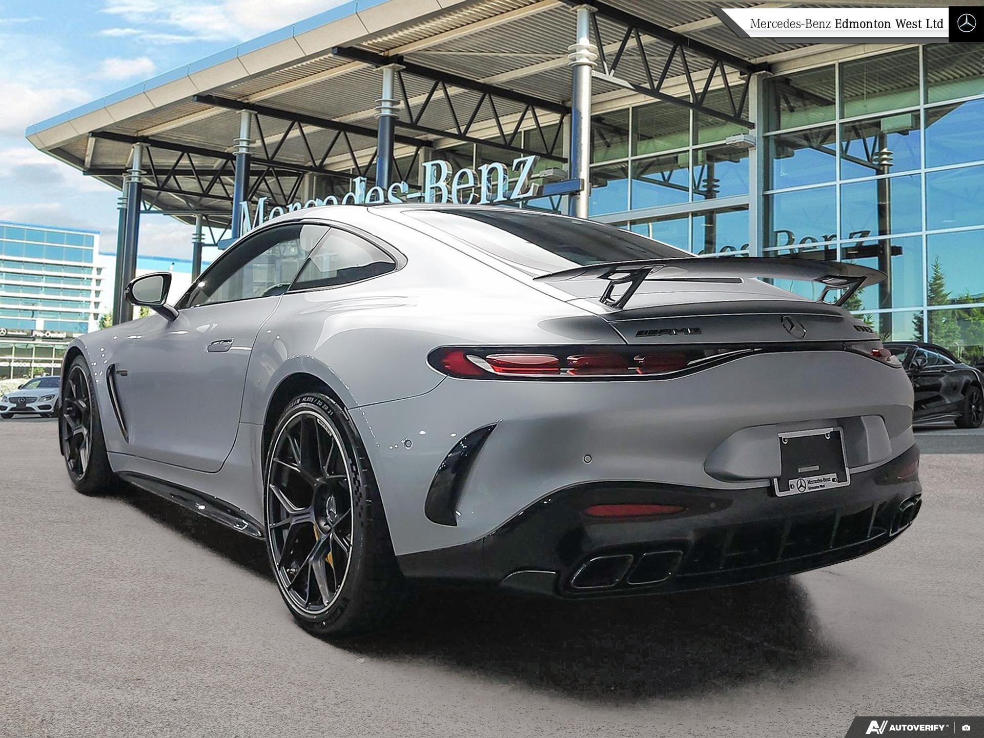 2025 Mercedes Benz AMG GT 63 photo 4