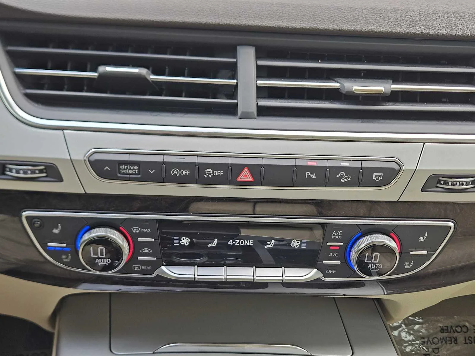Used 2019  Audi Premium Plus image 13