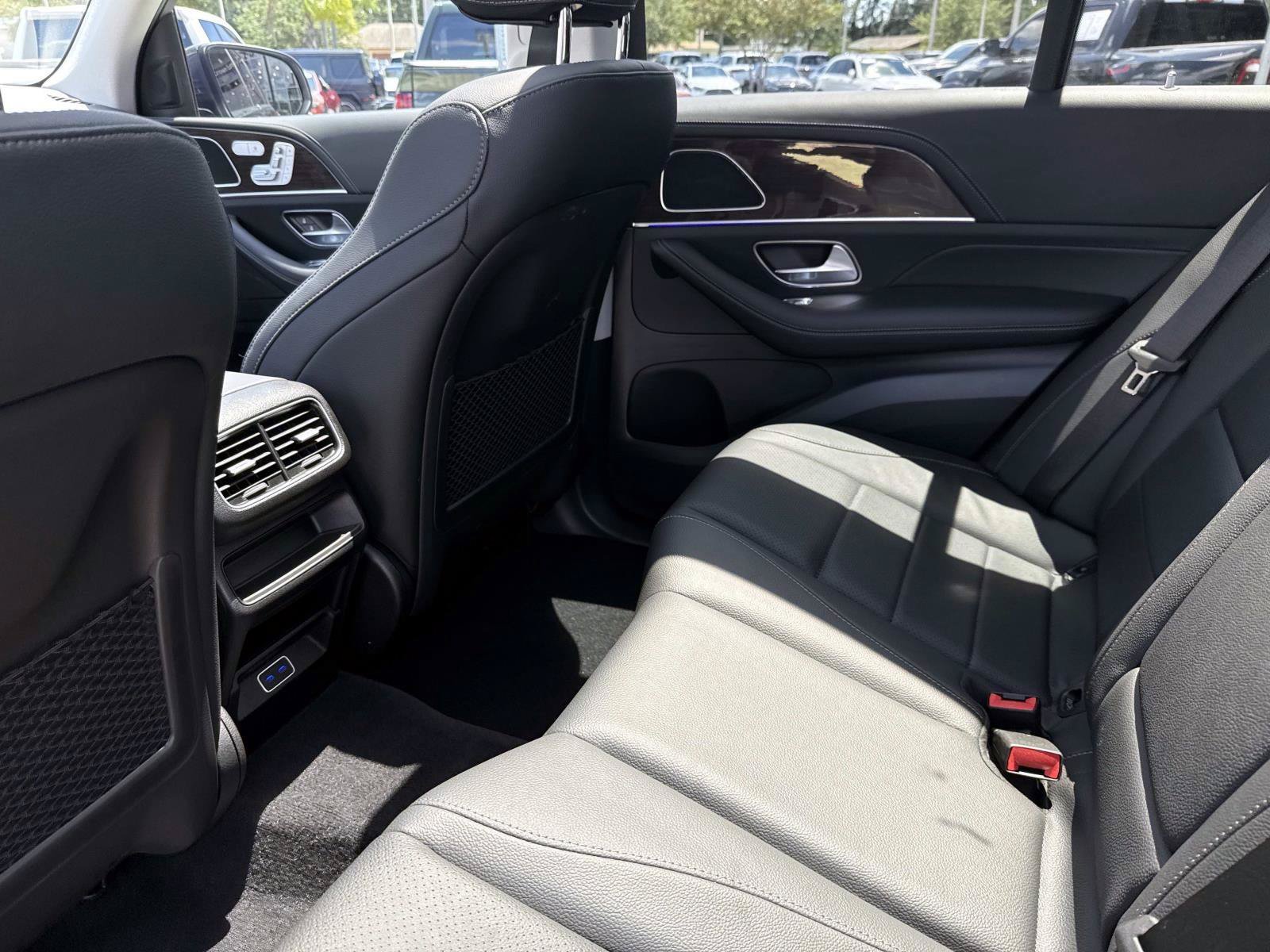2025 Mercedes-Benz GLE GLE350 - Photo 15