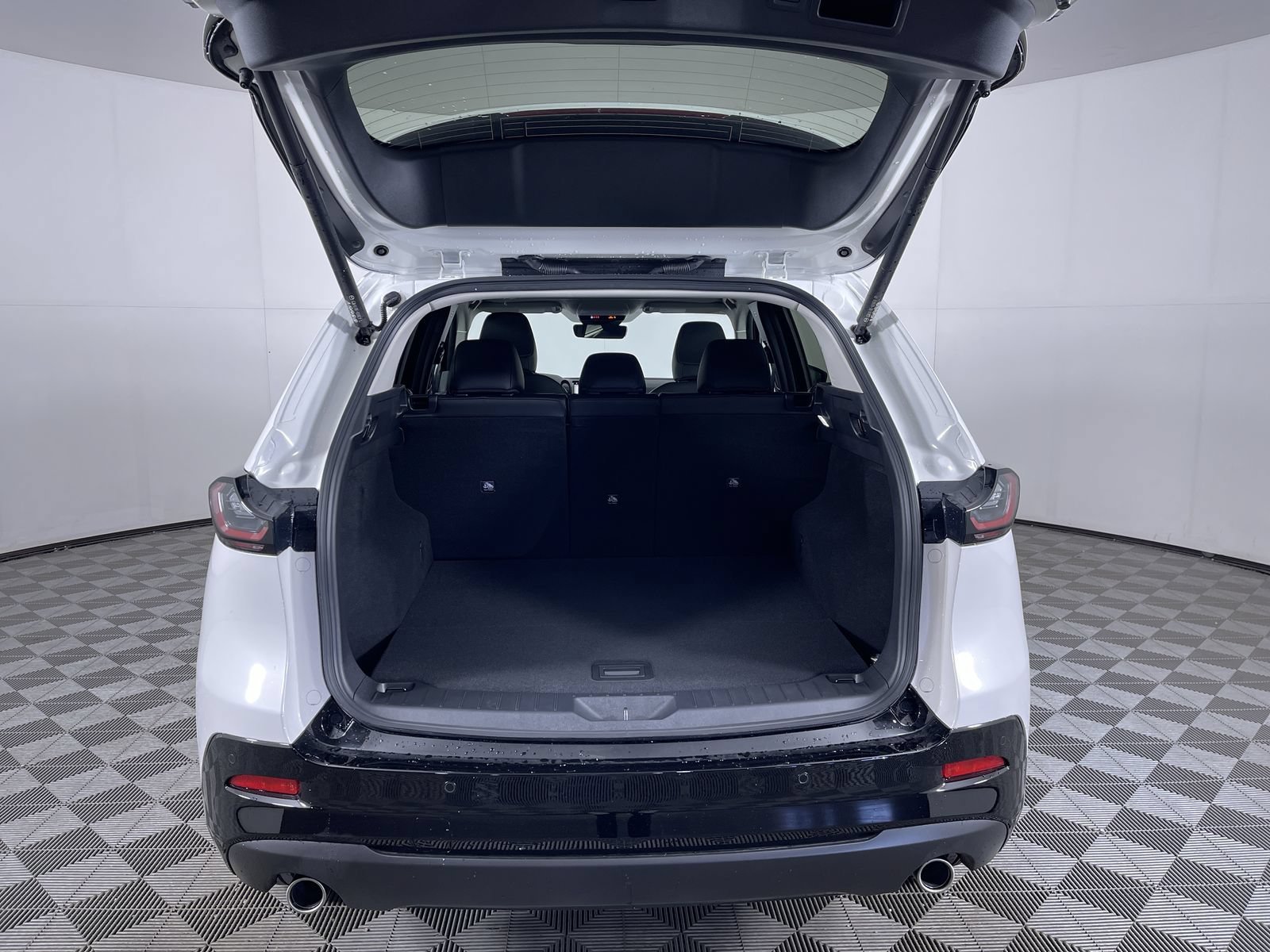 New 2026 Rhodium White Metallic Mazda 2.5 S Premium image 25
