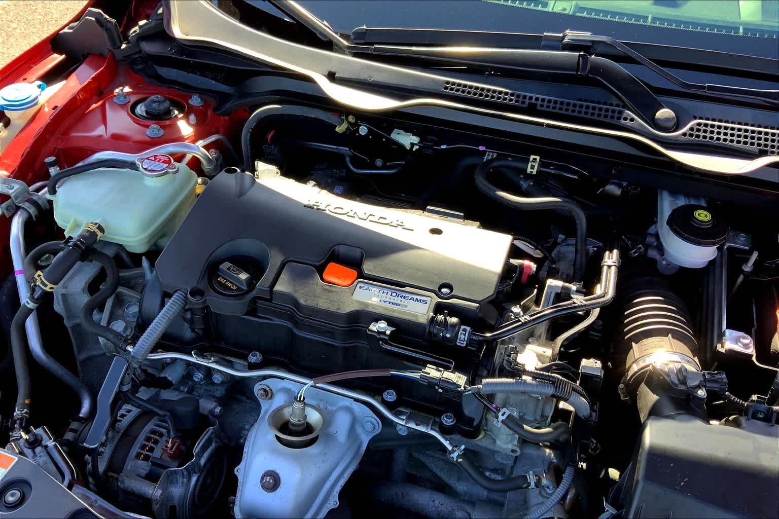 Used 2018 Rallye Red Honda EX image 30