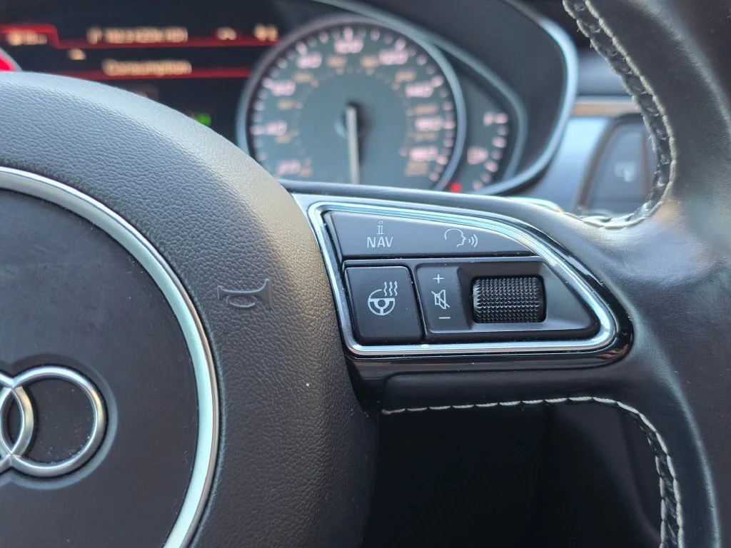 Used 2017 Blue Audi 4.0T Prestige image 22