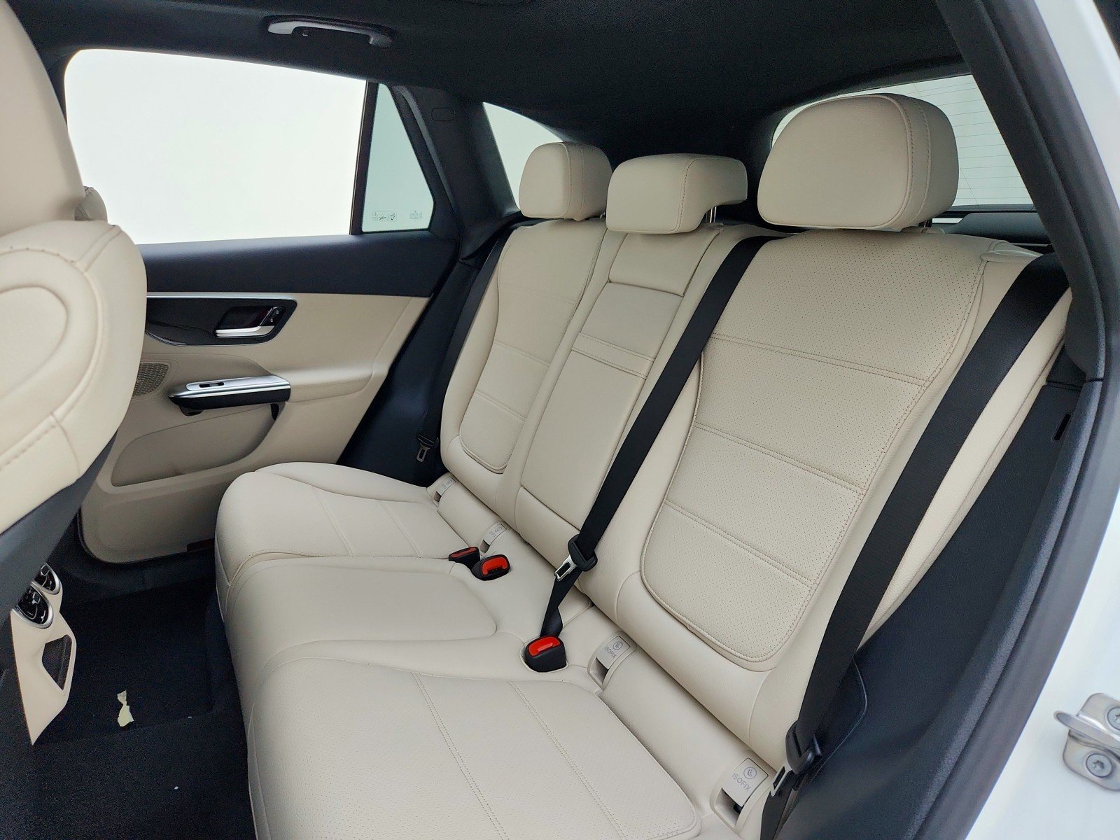New 2026 Polar White Mercedes-Benz GLC 300 SUV image 18