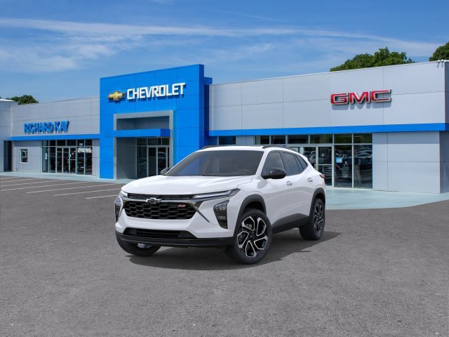 New 2026 Summit White Chevrolet 2RS image 8