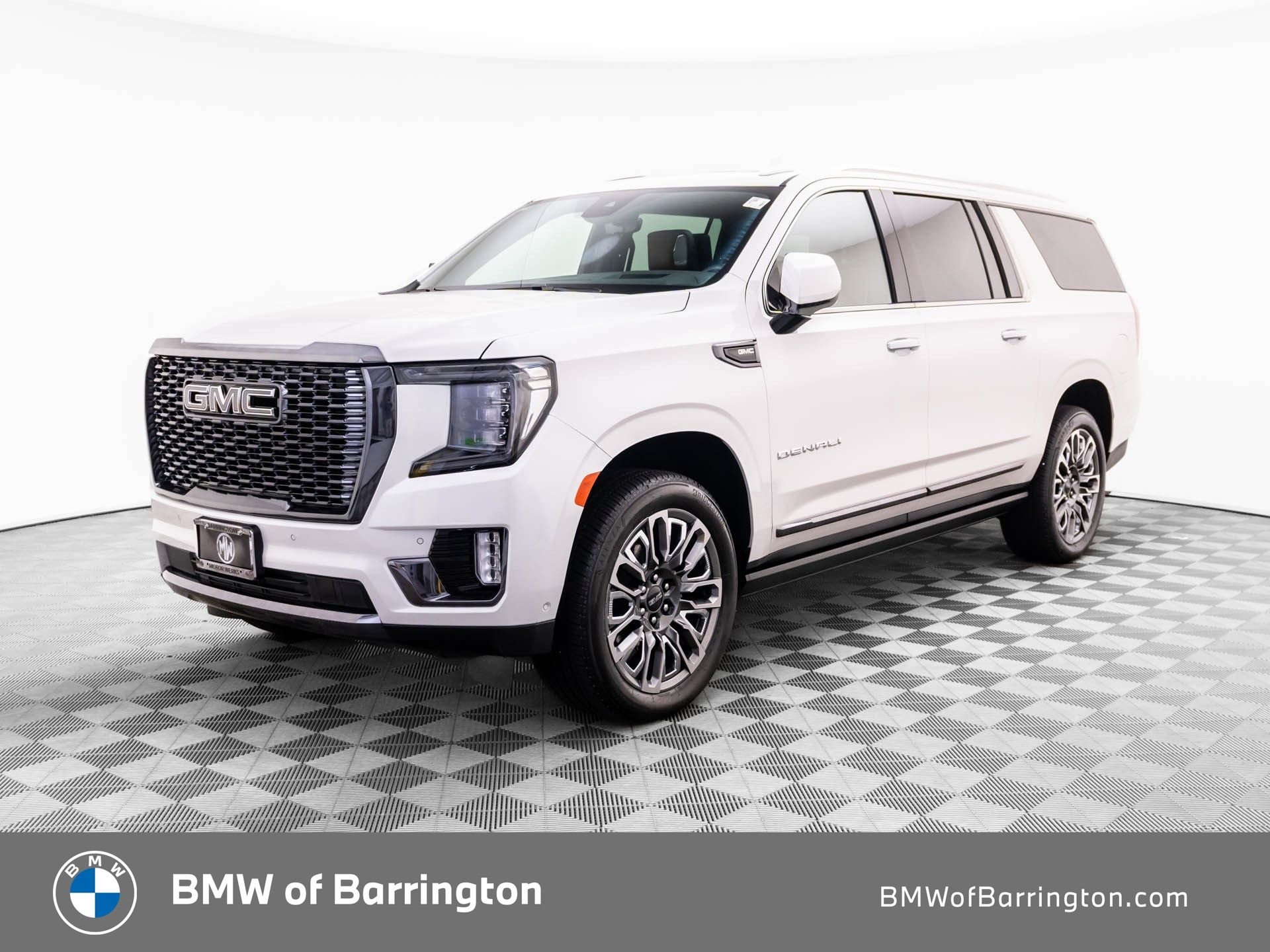 2024 GMC Yukon Denali Ultimate AWD's photo