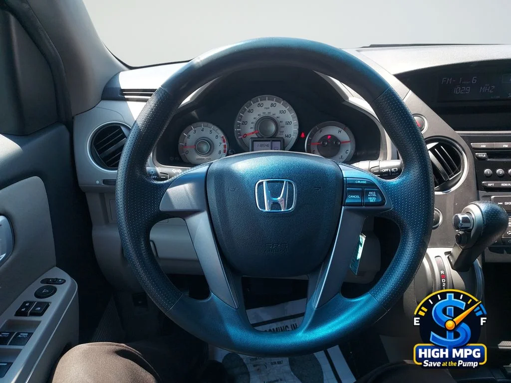 Used 2012 Gray Honda LX image 20