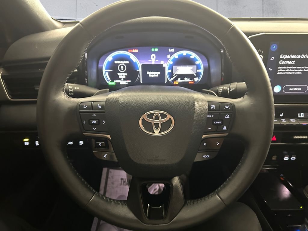 Used 2025  Toyota XSE image 9