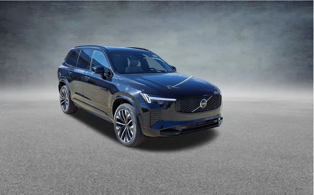 2026 Volvo XC90 T8 Recharge Ultra Dark 4WD's photo