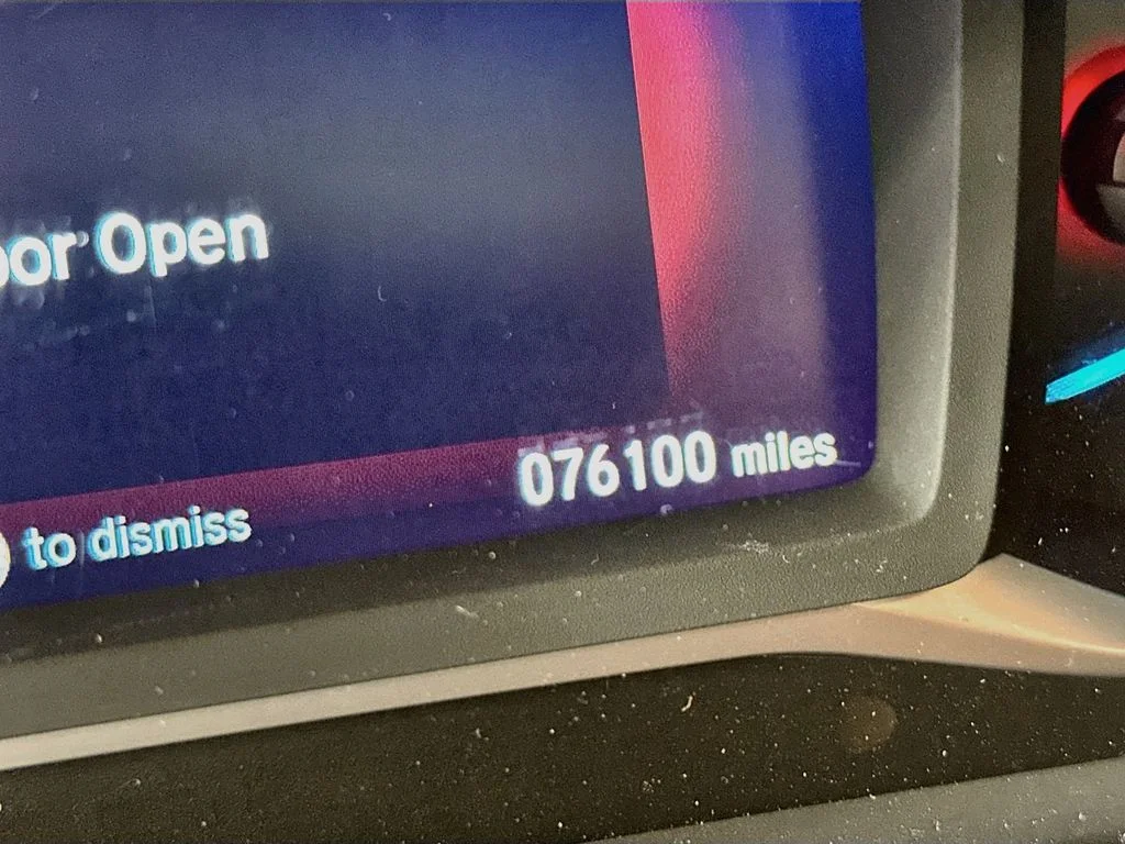 Used 2019  Honda Touring image 13