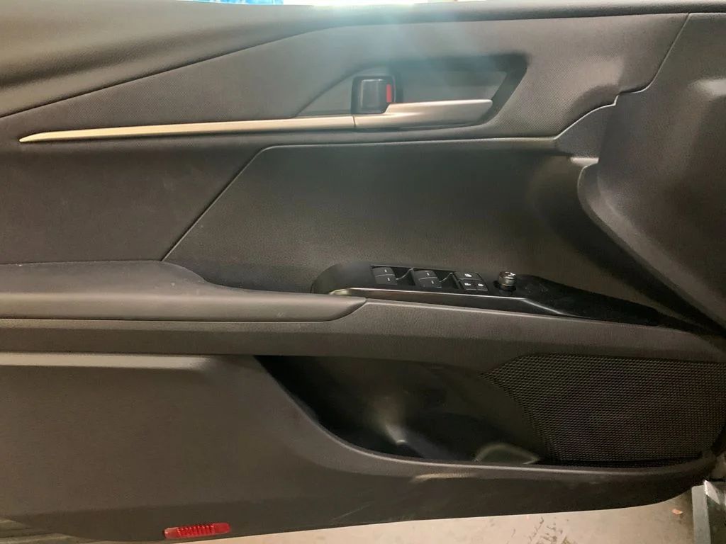 Used 2026  Toyota LE image 12