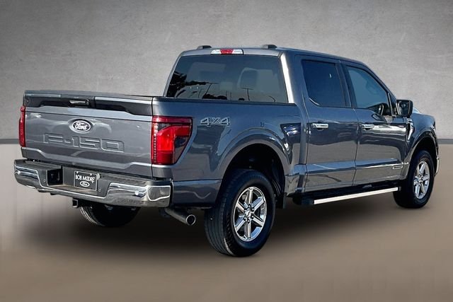 Used 2024 Gray Ford XLT image 2