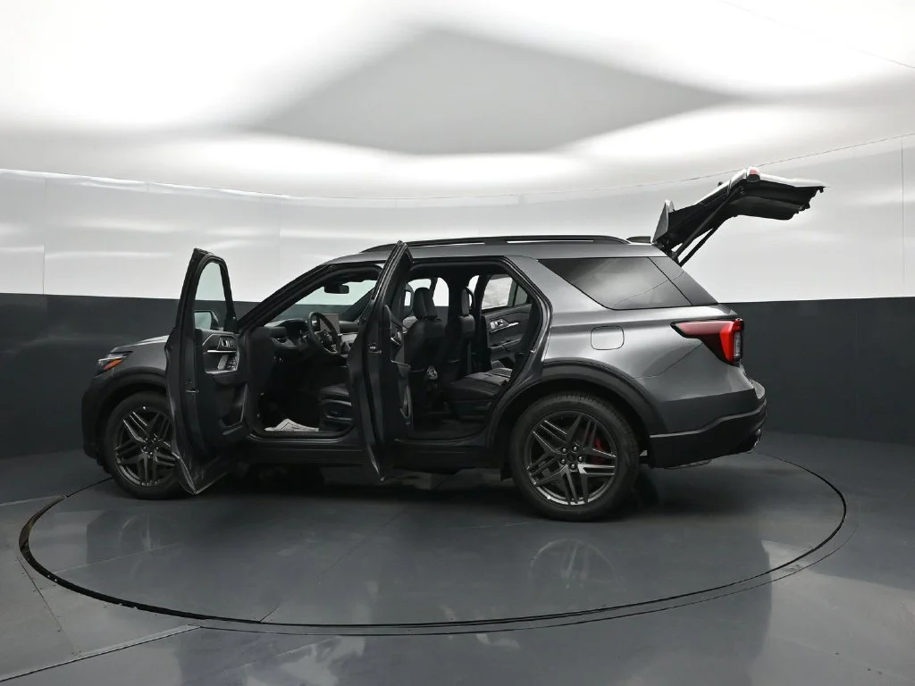 New 2026 Carbonized Gray Metallic Ford ST image 35