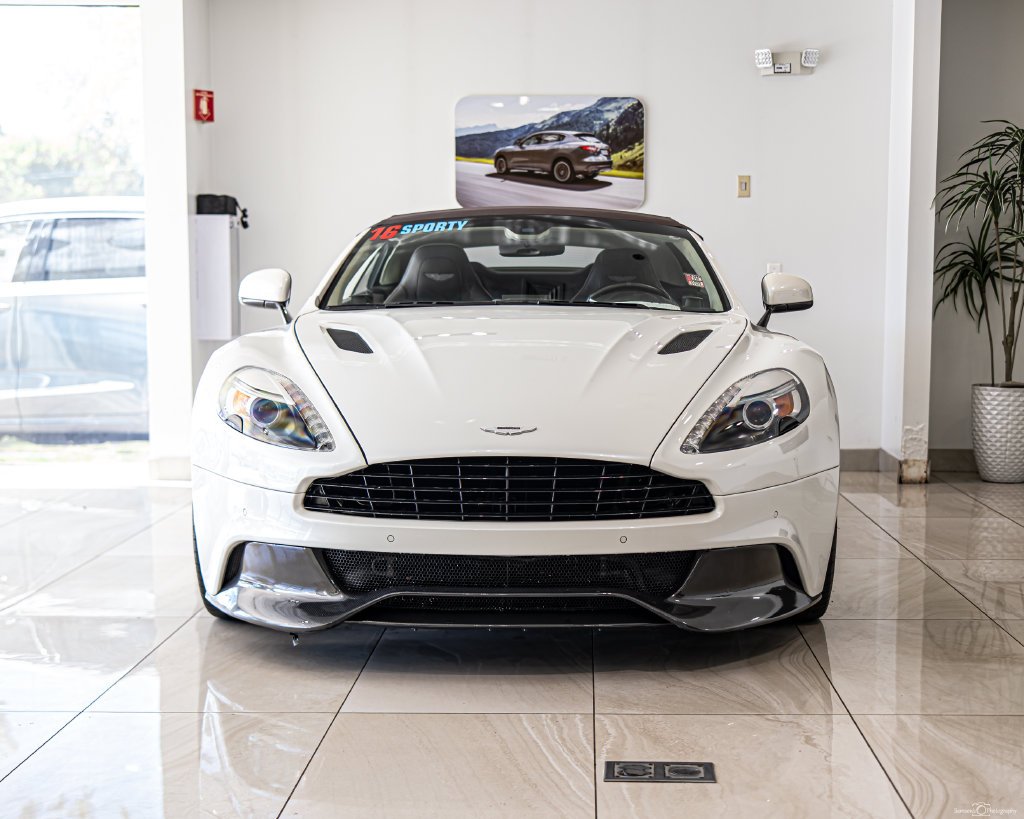 Used 2016 White Aston Martin Volante image 2
