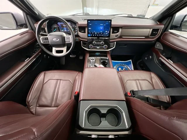 Used 2024 Silver Ford Limited image 2