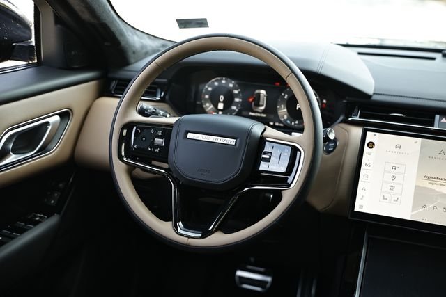 New 2026 Santorini Black Land Rover  Autobiography image 37