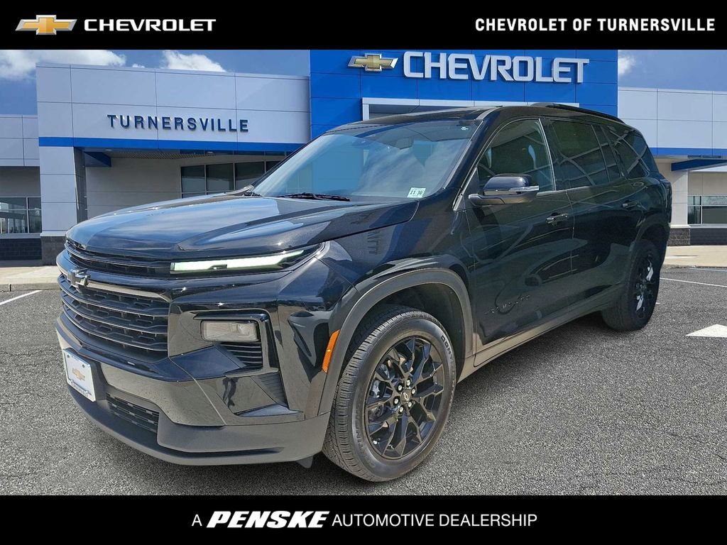 2026 Chevrolet Traverse FWD LT's photo