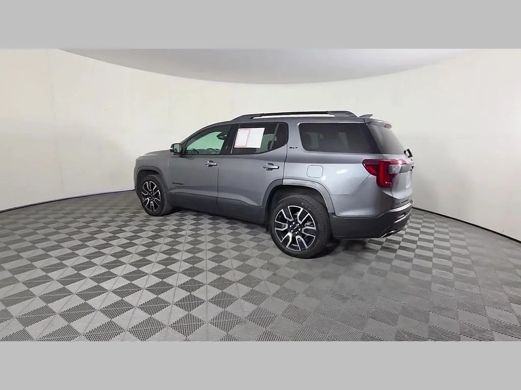 Used 2021 Satin Steel Metallic GMC SLT image 41