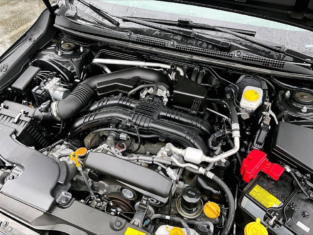Used 2024 Black Subaru Base image 33