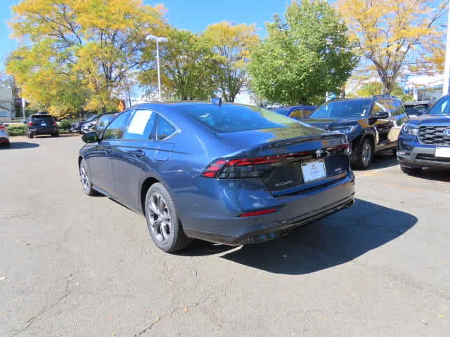 Certified Used 2025 Canyon River Blue Metallic Honda EX-L image 4