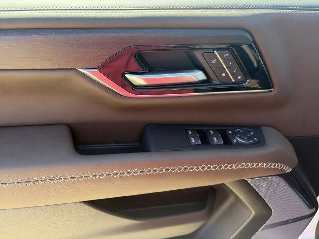 New 2027 White GMC Denali Ultimate image 21