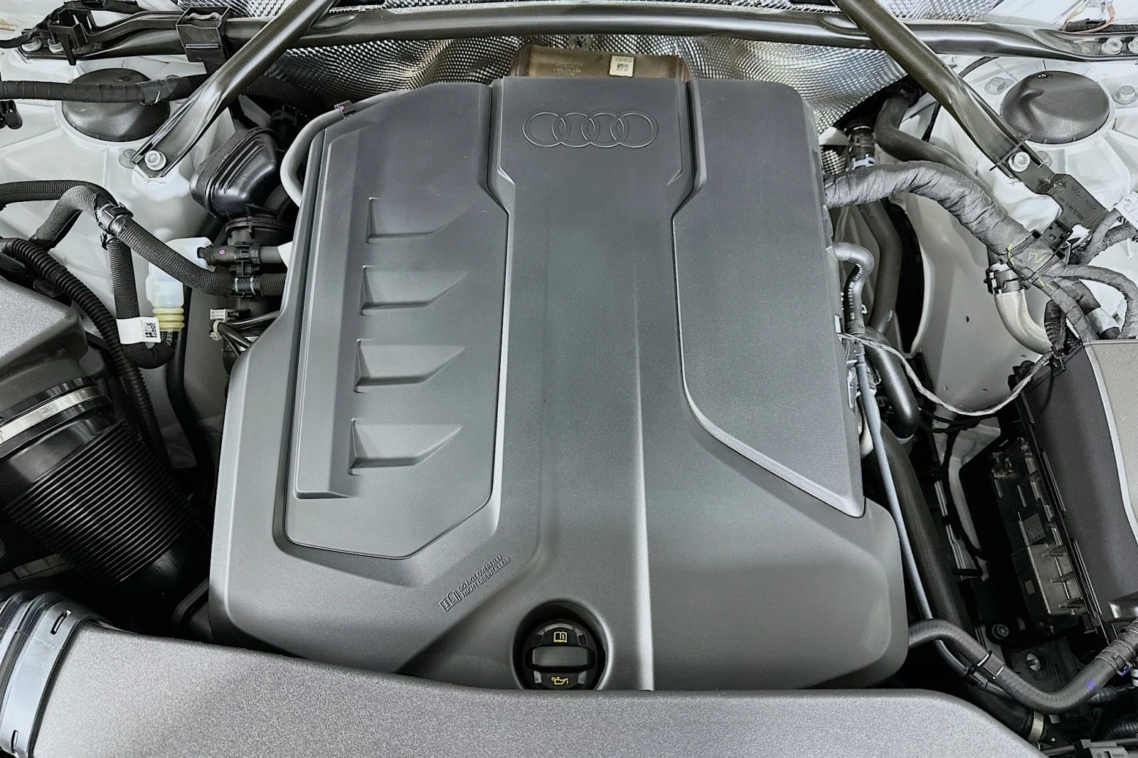 New 2026 Arkona White Audi Premium image 12