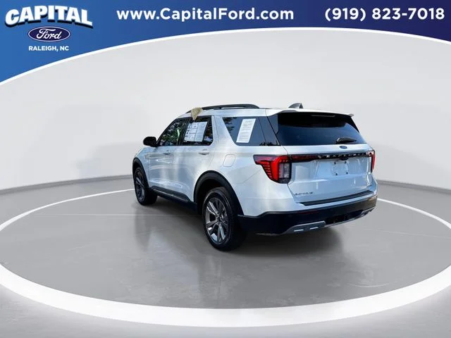 Used 2025 White Ford Active image 6