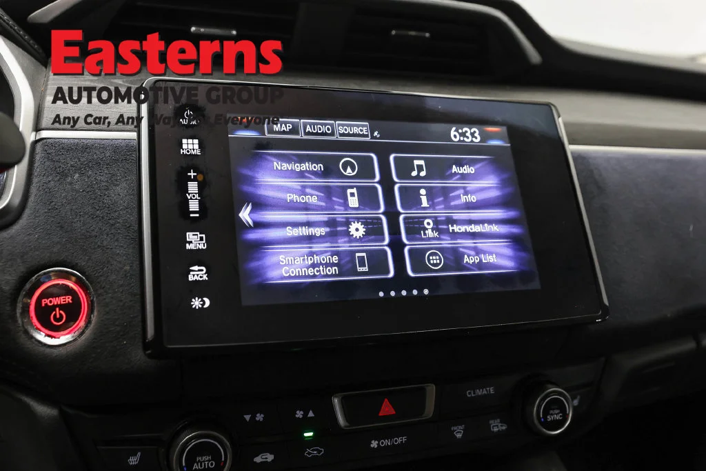 Used 2018 Silver Honda Touring image 18