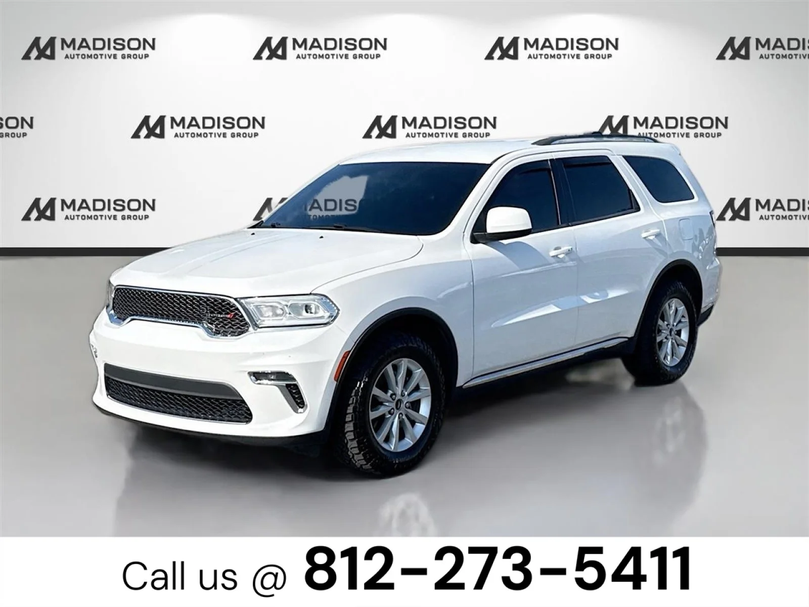 Used 2021 White Dodge SXT Plus image 1
