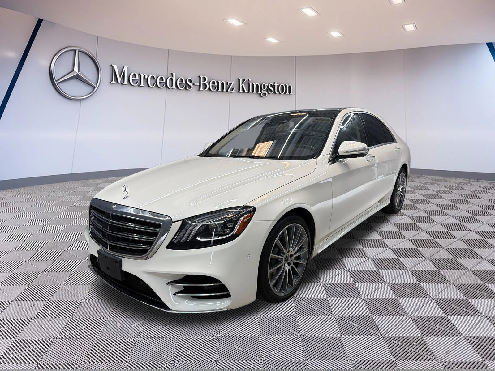 Used 2018 White Mercedes-Benz S 450 image 11