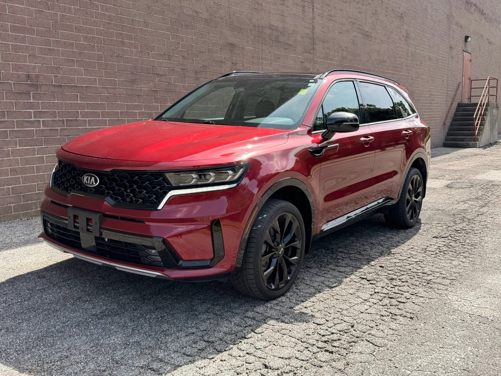 Used 2021 Passion Red Tintcoat Kia SX image 1