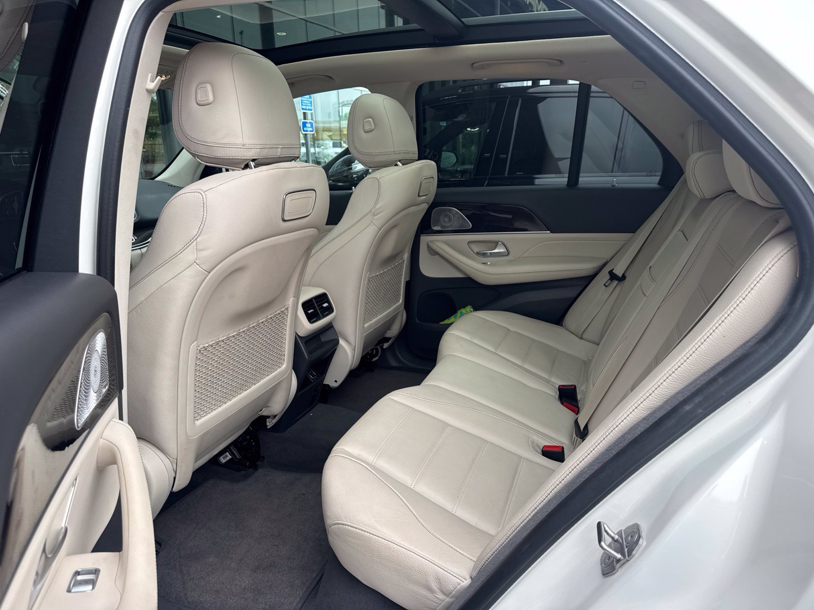 Used 2020 White Mercedes-Benz GLE 350 image 9