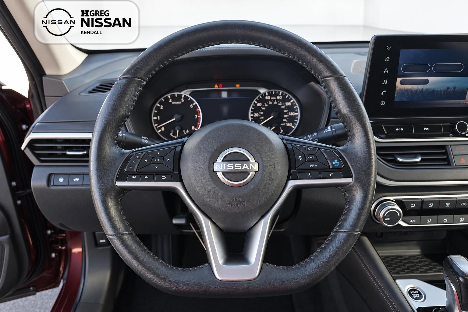 Used 2023 Red Nissan 2.5 SV image 10