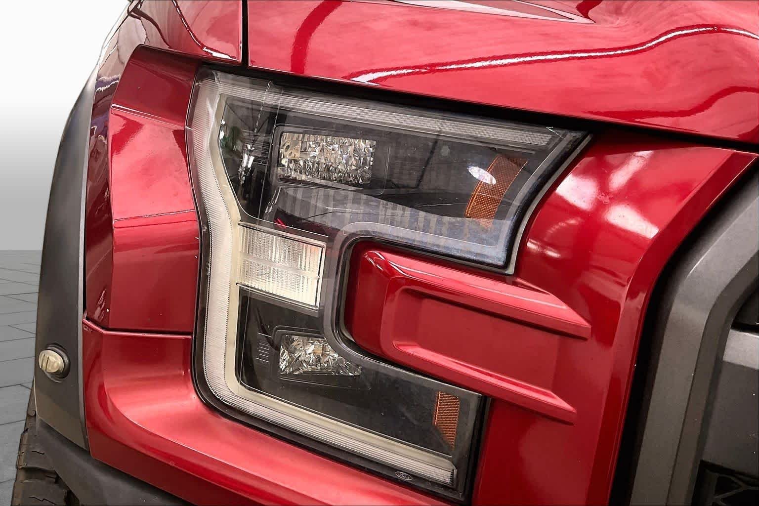 Used 2018 Ruby Red Metallic Tinted Clearcoat Ford Raptor image 28