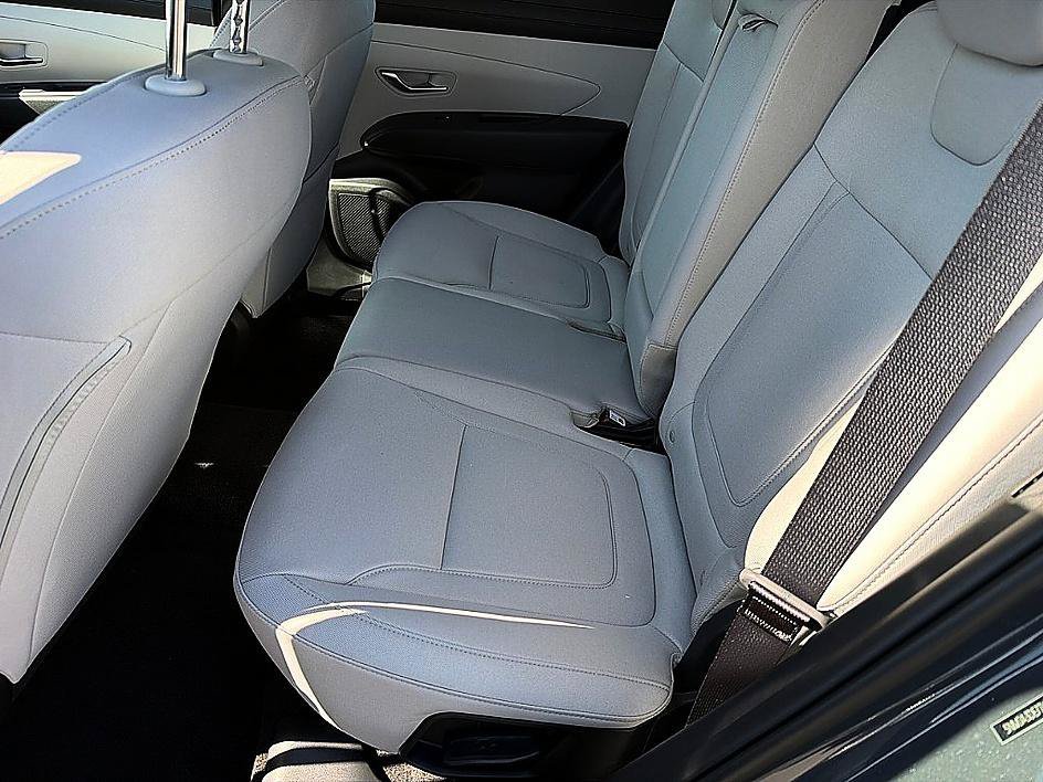 New 2026 Ecotronic Gray Hyundai SE FWD image 8