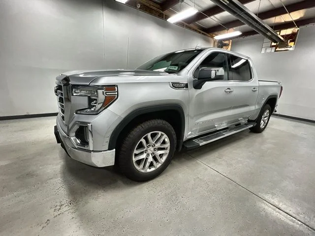 Used 2020 Silver GMC SLT image 1