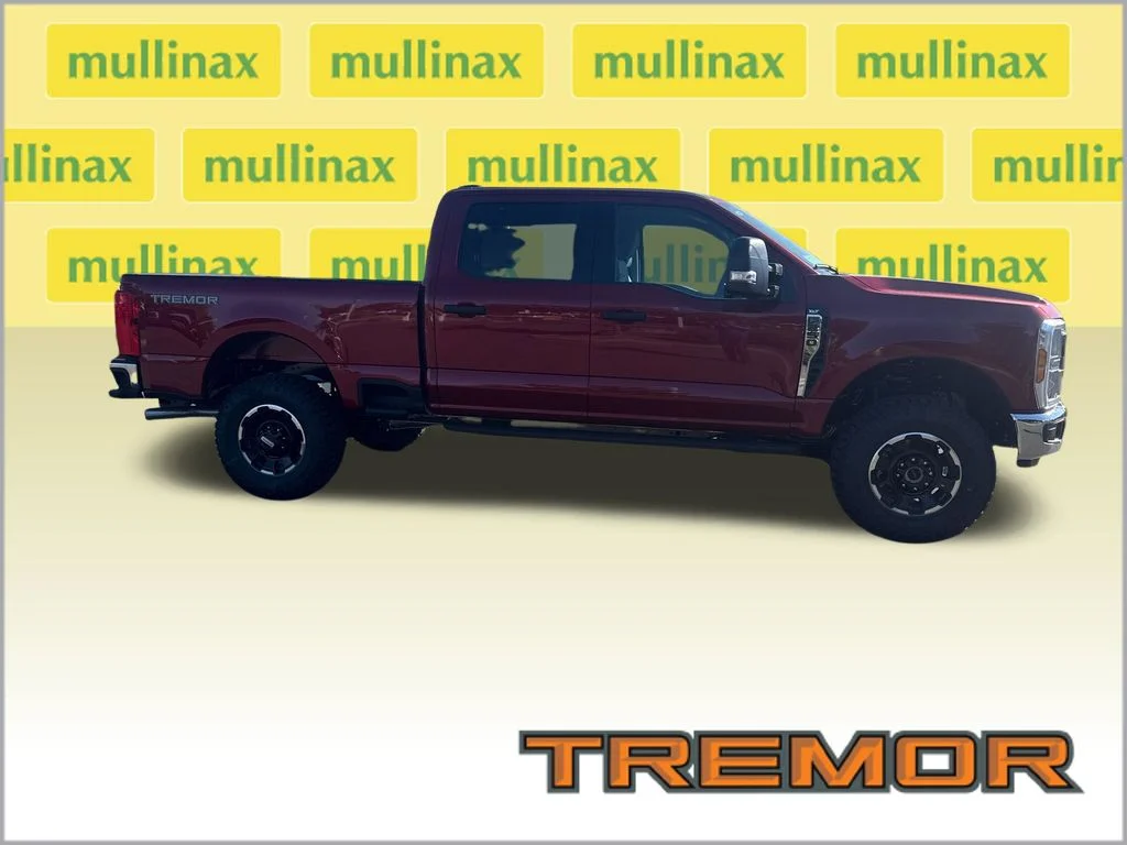 New 2026 Red Ford XLT image 2