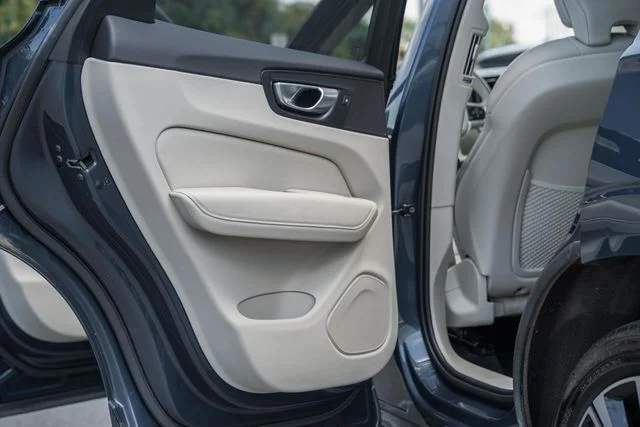 Certified Used 2023 Denim Blue Volvo Ultimate image 36