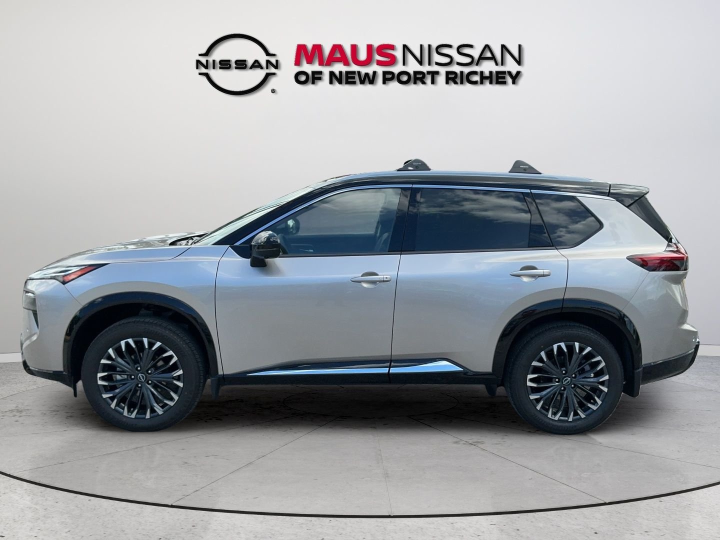 New 2026 Silver Nissan Platinum image 6