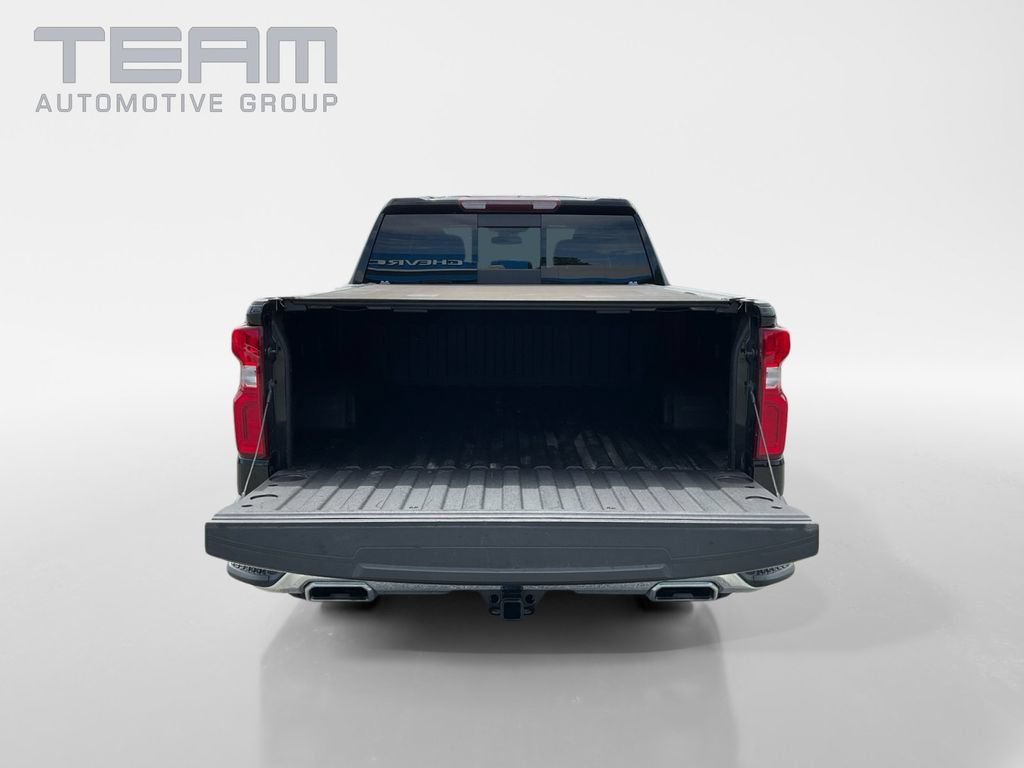 Used 2023 BLACK Chevrolet LTZ image 27